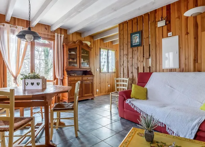 Le Noisetier By Interhome Hébergement de vacances