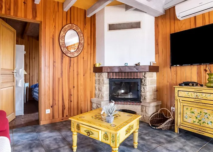 Hébergement de vacances Le Noisetier By Interhome