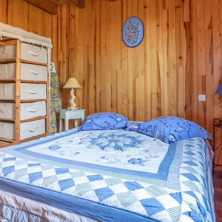 Le Noisetier By Interhome